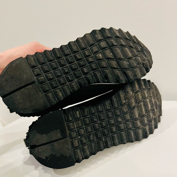 Cult sneakers with faceted detail on heel and glittered detail - Picture 6 of 9